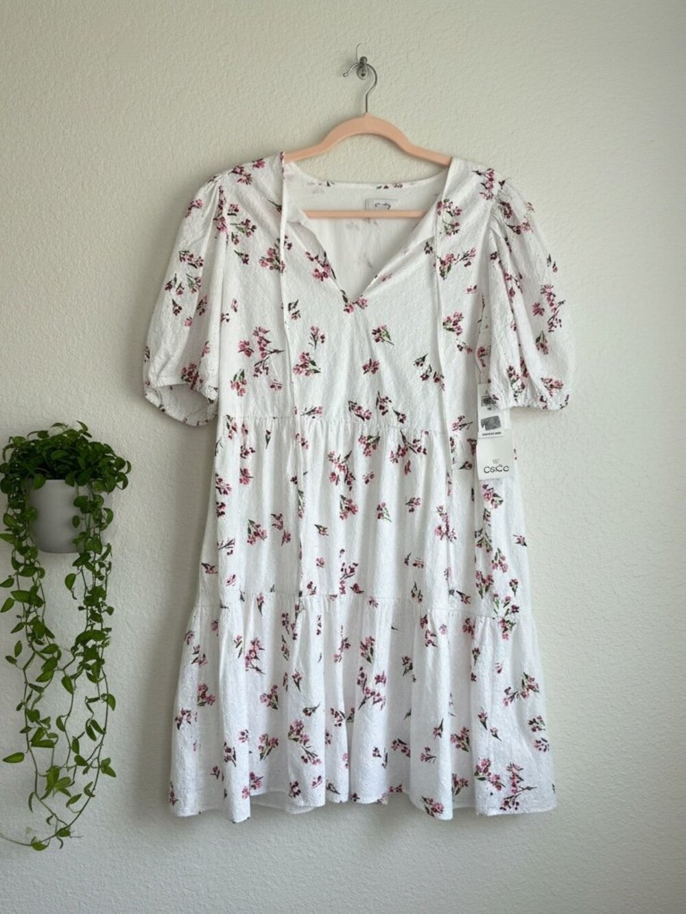 NWT CeCe/Nordstrom Floral Eyelet Tiered Mini Dress- M- White/Pink- MSRP $119